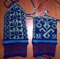 dragonmittens-3b.jpg