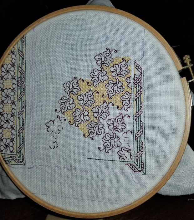 BOOKMAKING 105 – ONE COVER DONE. CENTERING ECCENTRIC REPEATS | String ...